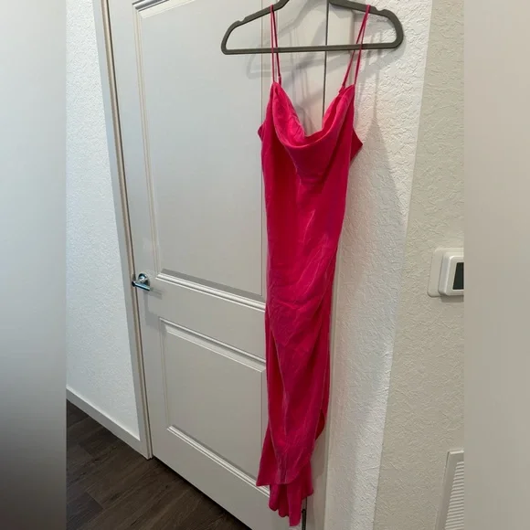 Revolve brand Lovers and Friends Noah Wrap Dress in Hot Pink size Med - Picture 5 of 10